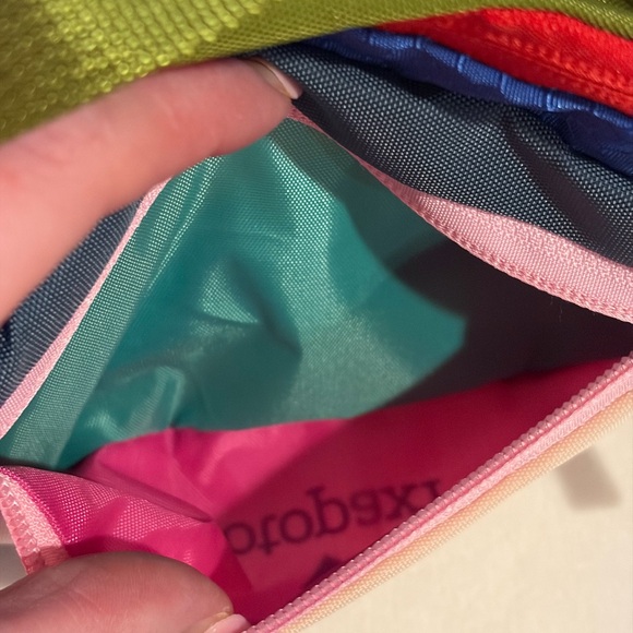 Cotopaxi Kapai 1.5L Del Día Hip Pack / Fanny Pack Multicolor – One of a Kind - Picture 4 of 5